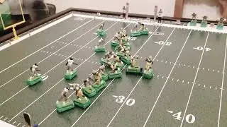 Kawika Mitchell limits the gain on a Packers' handoff!