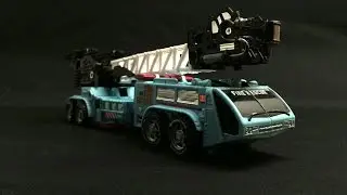 Stop Motion Review 080f - Hot Spot - Combiner Wars Defensor Part 6