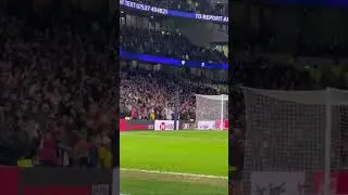 Tottenham & Villa Fans Chant &ldquo;Thomas Frank Is an Arsenal Fan!&rdquo; 🤯 Will Spurs Sack Him?