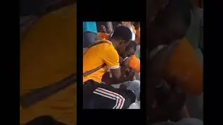 Can 2024: Supporter Ivoirien console un supporter S&eacute;n&eacute;galais qui pleure apr&egrave;s la d&eacute;faite du S&eacute;n&eacute;gal