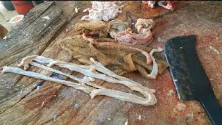 goat intestine boti cutting skills by professional butcher #cuttingskillsadda #mutton #boti