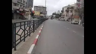 من نابلس صباح اليوم.. شوارع خالية من المارة التزامًا بإجراءات الوقاية من فيروس كورونا . . .
