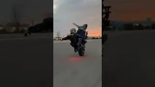 No Hands #motorcycle #wheelie #stunt #bikelife #stuntbike