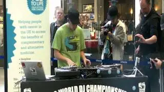 DMC Presents DJ Woody Turntables In Technicolor in St Pancras International / www.dmcdjchamps.com