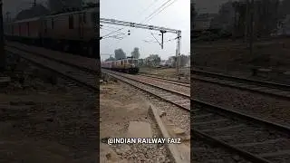 JODHPUR KAMAKHAYA EXPRESS FLAT 100KMPH #TRAIN#VIDEO#VIRAL#VIDEO