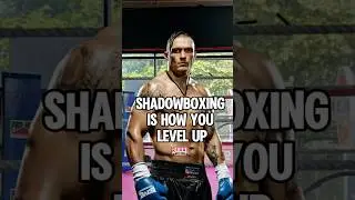 Shadowboxing Is How You ACTUALLY Learn Boxing #shadowboxing #usyk #boxingfundamentals #boxingtips