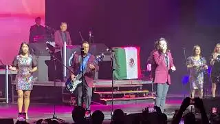 #Como te voy a olvidar#Los Angeles Azules #music,#Madison Square Garden #.