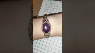 Плетёный браслет с камнем Аметист. Ручная работа. техника макраме. #trend #art #tutorial #diy