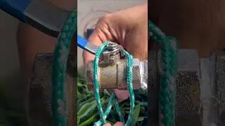 Заклинило запорный клапан? Ослабьте его безопасным способом. Веревка + гаечный ключ превращаются ...