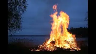 Crackling Fire/ Study Ambiance/ Bonfire Soundscape/ Sleep Ambience