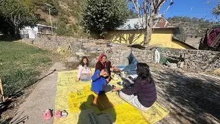 गाँव में ऐसा ही होता है, पहाड़ी जीवन कुछ ऐसे ही चलता है ||