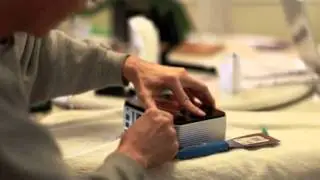 Petfans Network presents how to open Hitachi Touro Desk Pro enclosure.