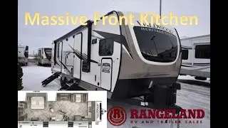 2022 HERITAGE GLEN 270FKS Perfect couples trailer!