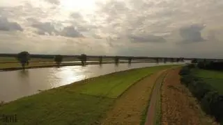 Drone video | langs de maas