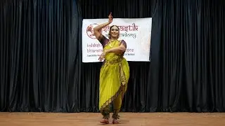 Chinni krishna Rara - Guruvayoor Dance Performance 