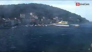 Žirje isplovljavanje katamarana po jakoj buri!