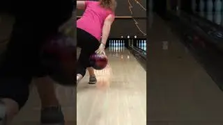 Slow motion release ft. Hustle PBR. 🎳 #bowling