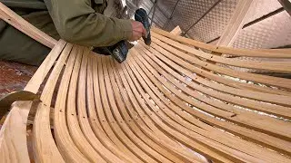 Lounge in Luxury : The Perfect Wooden Hanging Chair for Your Patio // Amazing Woodworking Project
