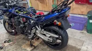 Все установлено .  Скоро Первый пуск. Suzuki bandit 1200