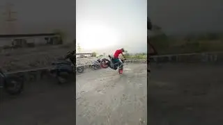 MT-15 Rolling Stoppie 🔥#shorts #ytshorts