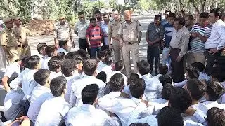 Jawahar Navodaya Vidyalaya students protest against staff shortage