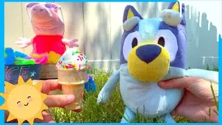 BLUEY and Bingo Plush Toys! Should Bluey Share Her Ice Cream? Pretend Play for Toddlers and Kids