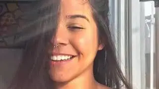 Poderosa eu sou quase um anjo❤🎆//meninas tumblr