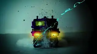Transformers Shattered Glass Optimus Prime transformation test