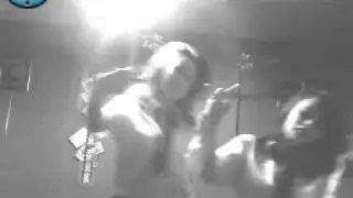 amy and amy(us) singing house party by 30H!3.