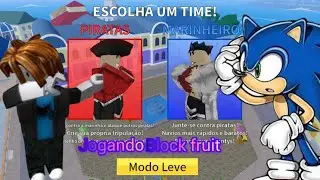 Jogando block fruit na batalha bacon red vs Sonic the Hedgehog