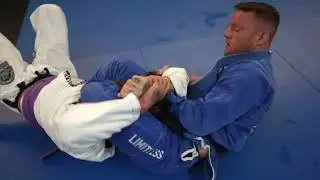 21 Back   Grip Fighting System