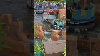 Infinity falls #infinityfalls #SeaWorld