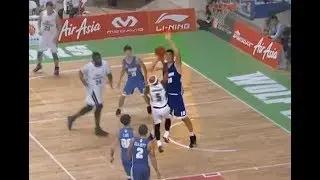 Mario Wuysang Floater in Front of The Giant Sam Deguara