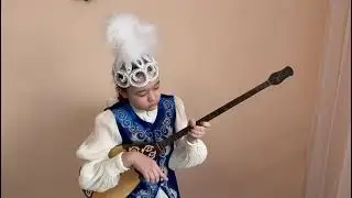 ШҚО, Өскемен қаласы ағайынды Абдуллиндер атындағы өнер училищесі. Орындаушы- Серыкканова Жансая О