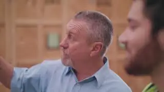 Nationwide Super - Acrobat Removals - short 15