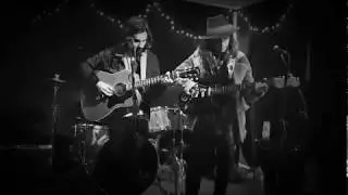 Ois&iacute;n Hassan & Keith Xander - Iron Sky (Paolo Nutini) Live at Thornton Hough Village Club