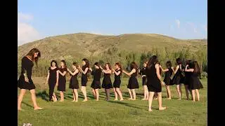 Doğanın Saçları, videoart  (performans videosu) . Nuray Akkol