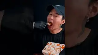 popeyes fried chicken + sweet heat sauce