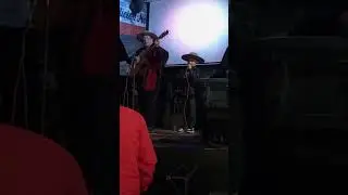 cn d&uacute;o sentimiento salte&ntilde;o