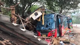 Top 10 Most Shocking Bus Crash Compilation