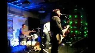 the shirks @ comet ping pong june 26 2012 (3 of 4)
