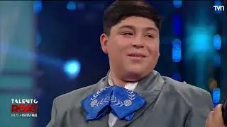 ALEXIS PINTO Canto a la Madre En talento Rojo de TVN