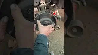 How to Remove Wheel Disc FAST! 😱 #youtube #shorts #remove