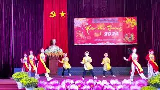 Một năm mới bình an
