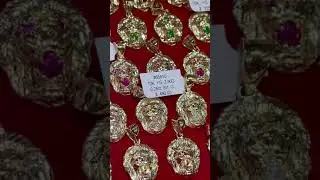 TraxNYC Review: TraxNYC Diamond Lion Pendant (#65810)