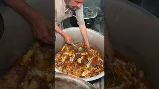 Afghani Lamb leg Dumpuht #streetfood #food #foodie #afghanistan