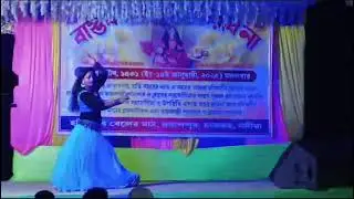 Chule mujhe Chule #dance #stagedancer #bhojpuri #stageshowdance #danceperformance #danceplushotdance