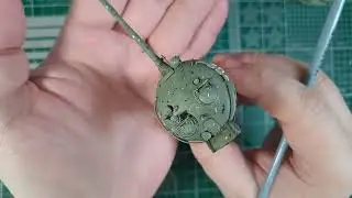 Масляные точки для танка в 72-м масштабе.