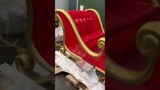 Giant Life Size Santa&rsquo;s Sleigh #christmasdecor #santa #lifesize #jinglebells #props #fyp