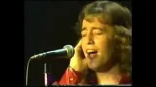 BEE GEES - ROBIN GIBB - And The Sun Will Shine LIVE @ Melbourne 1974